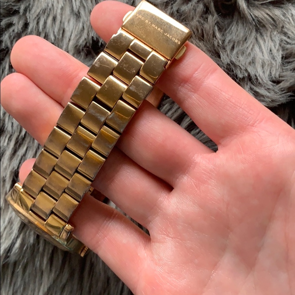 Marc Jacobs Watch - Picture 3 of 4